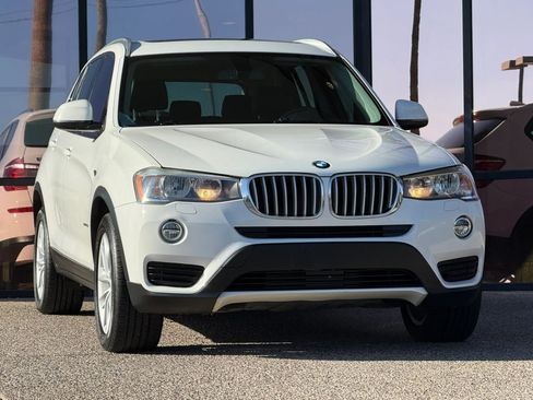 Used 2017 BMW X3 xDrive28i AWD/4WD image 18