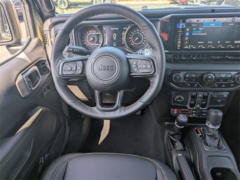 New 2025 Jeep Wrangler Unlimited Rubicon 392 image 16