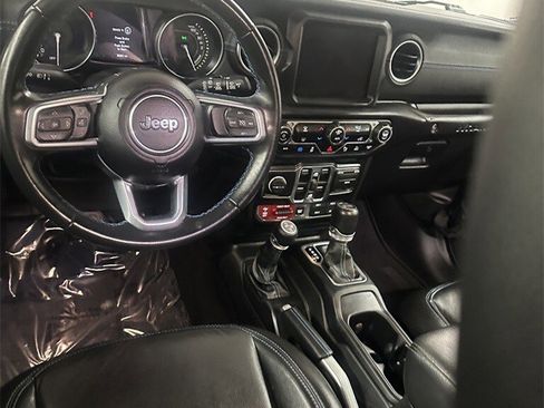 Used 2022 Jeep Wrangler Unlimited Rubicon 4xe w/ Steel Bumper Group image 25