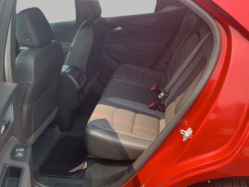 Used 2022 Chevrolet Equinox RS FWD image 21