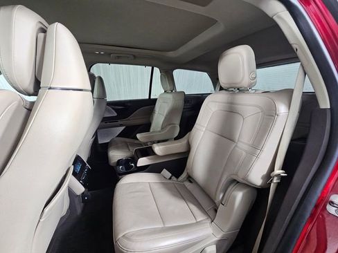 Used 2020 Lincoln Aviator Reserve w/ Equipment Group 201A image 22