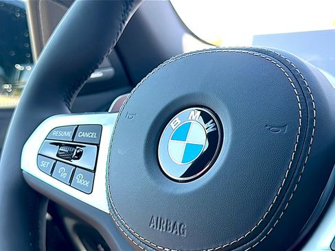 New 2026 BMW X5 sDrive40i w/ M Sport Package RWD image 21
