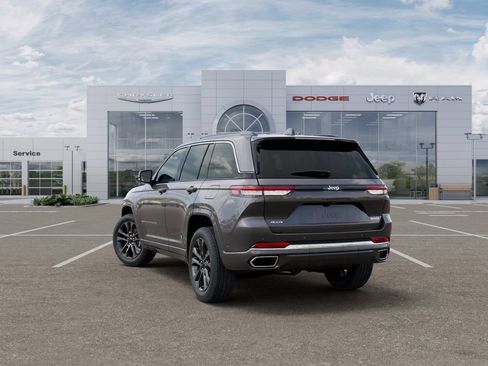 New 2025 Jeep Grand Cherokee Overland w/ Adv Protech Group III AWD/4WD image 3