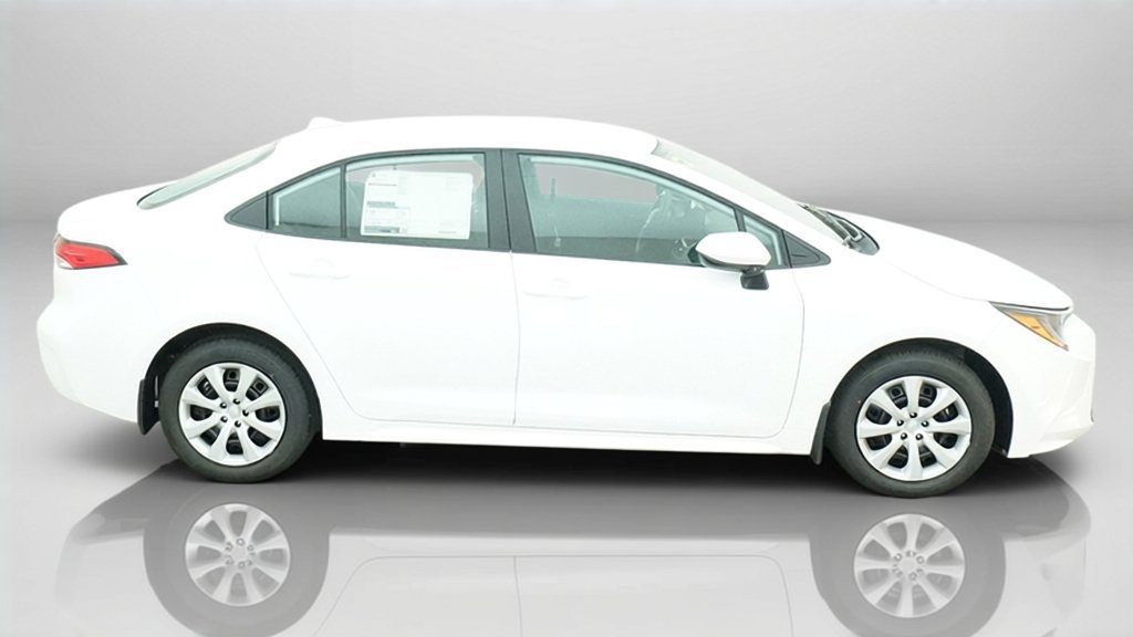 New 2027 Toyota Corolla LE FWD image 7