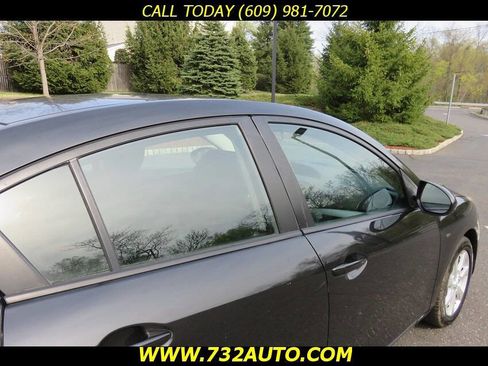 Used 2010 MAZDA MAZDA3 i Touring image 29