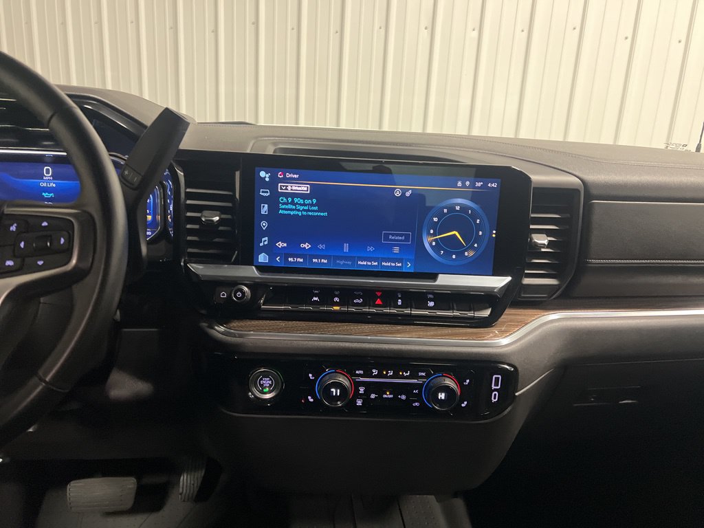 Certified 2023 Chevrolet Silverado 1500 RST w/ Protection Package AWD/4WD image 15