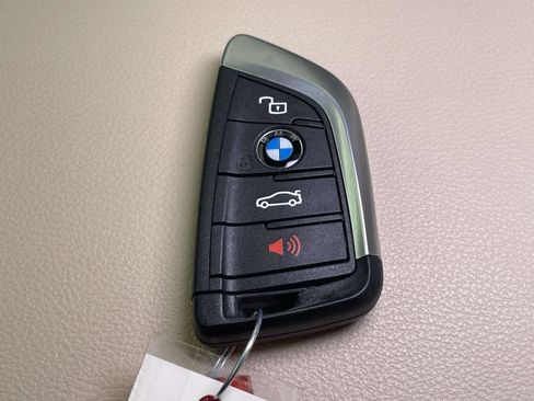 Used 2023 BMW 330i xDrive Sedan w/ Driving Assistance Package AWD/4WD image 35