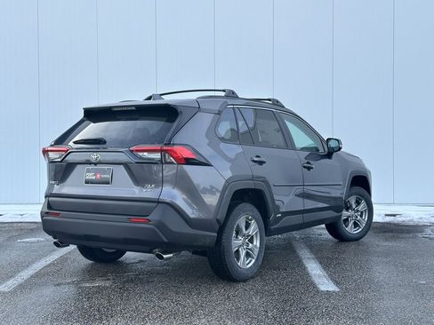 New 2025 Toyota RAV4 XLE image 5