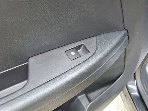 Used 2016 GMC Terrain SLE w/ Convenience Package image 27