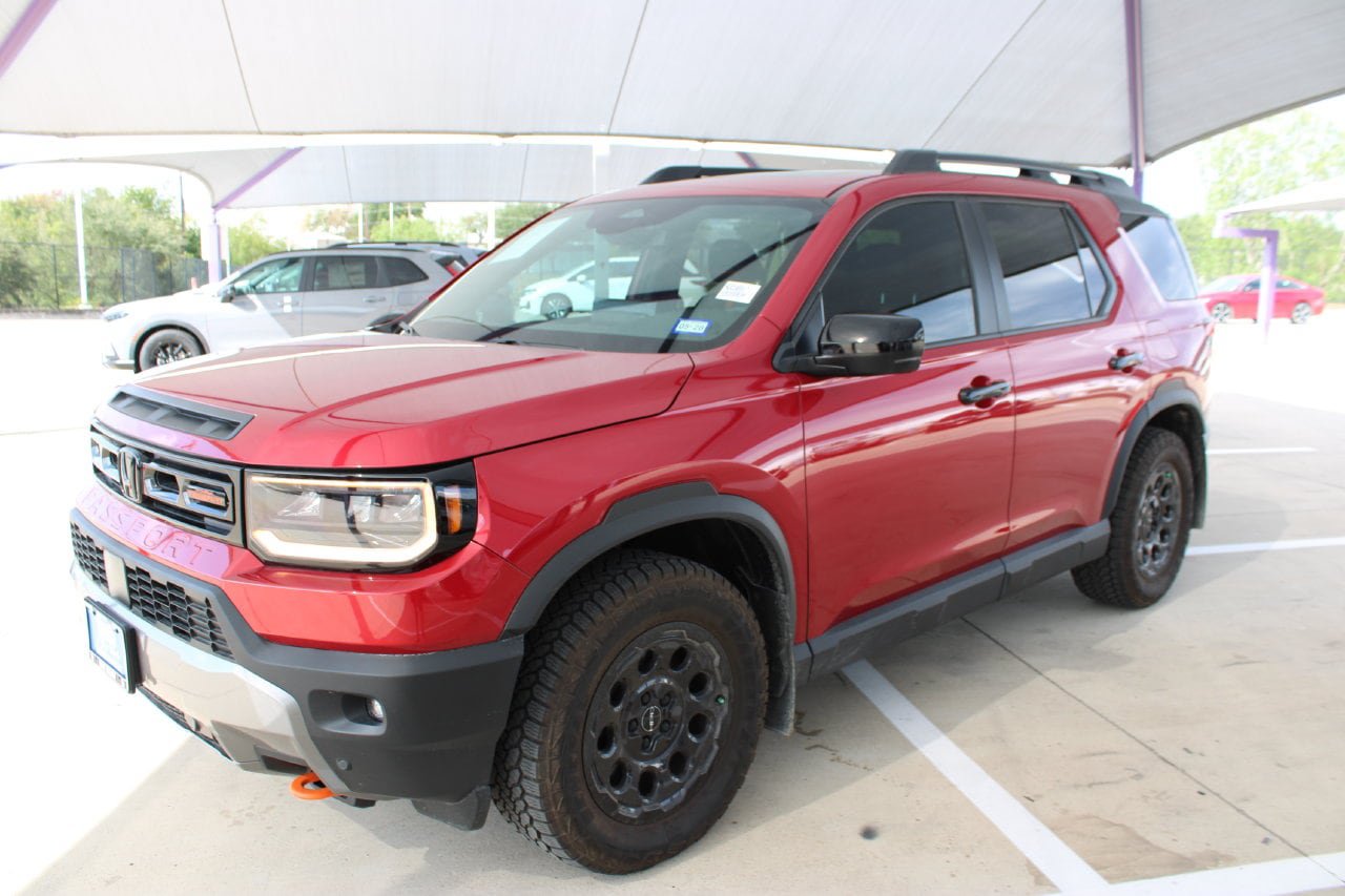 Used 2026 Honda Passport TrailSport image 1