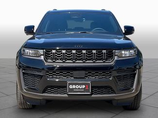 New 2026 Jeep Grand Cherokee Altitude AWD/4WD video 3