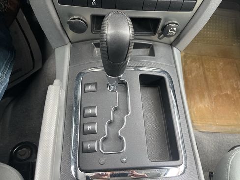 Used 2006 Jeep Grand Cherokee Laredo image 18