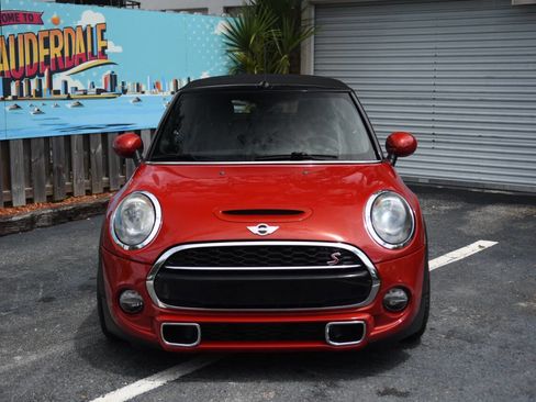 Used 2016 MINI Cooper S image 3