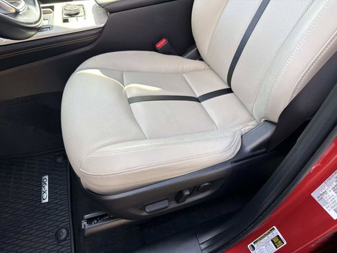Used 2024 MAZDA CX-90 3.3 Turbo w/ Preferred Package image 19