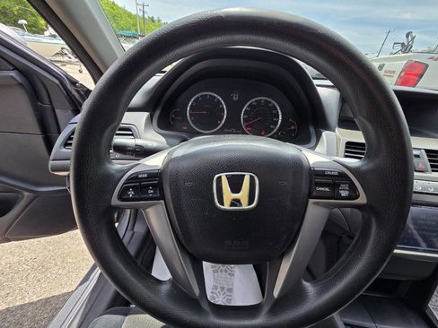 Used 2010 Honda Accord LX image 24