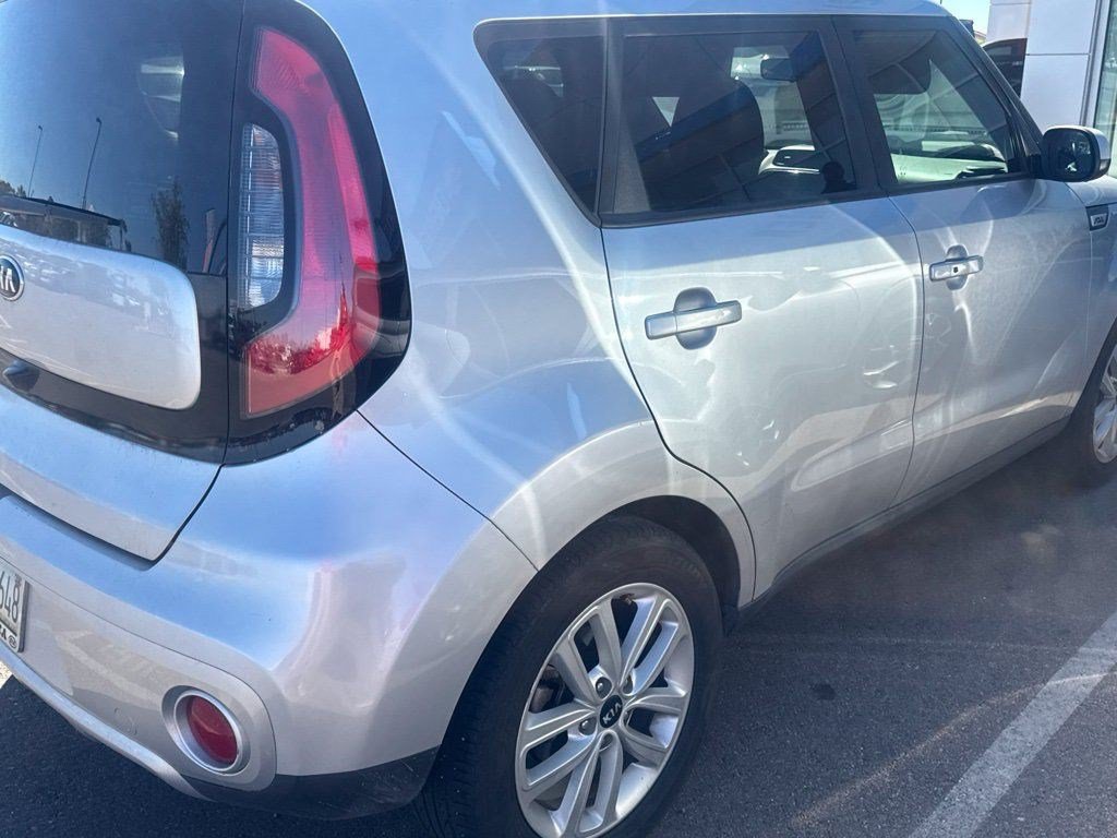 Used 2018 Kia Soul + w/ Audio Package FWD image 12