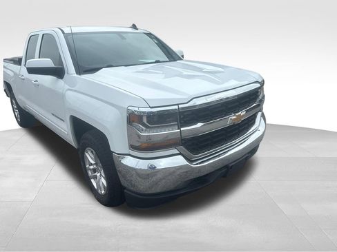 Used 2016 Chevrolet Silverado 1500 LT AWD/4WD image 32