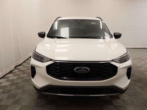 New 2025 Ford Escape ST-Line w/ Equipment Group 301A image 4