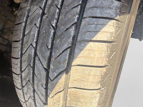 Certified 2025 Nissan Rogue SV image 19