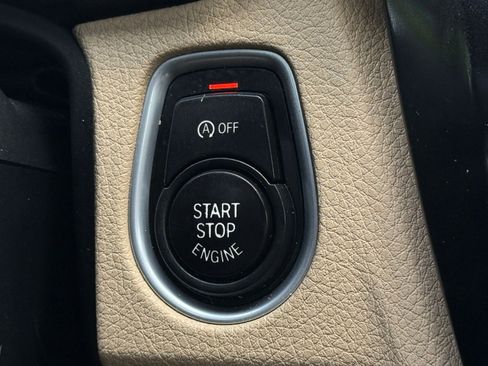 Used 2018 BMW 330i Sedan RWD image 27