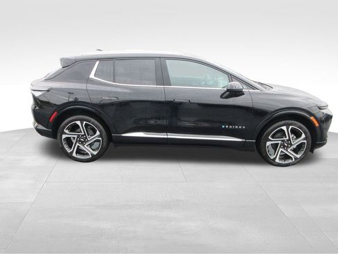 New 2026 Chevrolet Equinox EV LT w/ Convenience Package II image 7