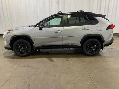 Used 2024 Toyota RAV4 XSE w/ Advanced Technology Package image 7