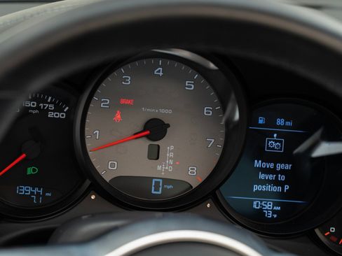 Certified 2018 Porsche 911 Targa 4S image 25