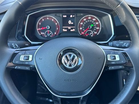 Used 2020 Volkswagen Jetta SE image 25