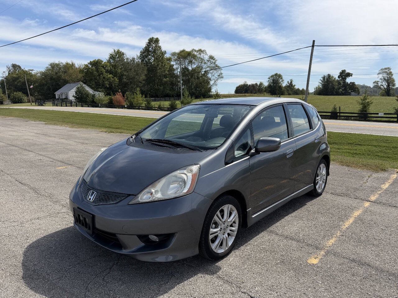 Used 2011 Honda Fit Sport image 3