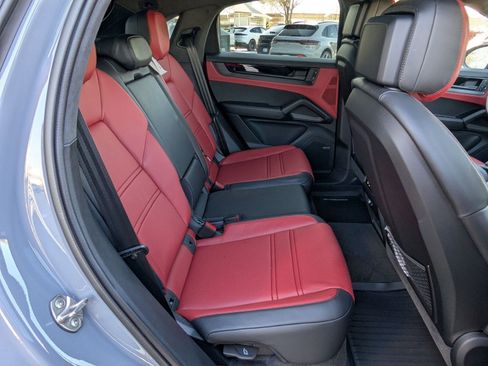 New 2026 Porsche Cayenne GTS image 24
