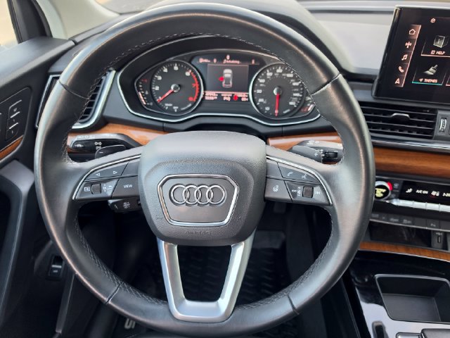 Used 2023 Audi Q5 2.0T Premium w/ Convenience Package AWD/4WD image 31