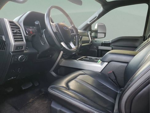 Used 2021 Ford F350 Platinum w/ Tremor Off-Road Package AWD/4WD image 14