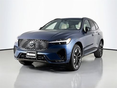 New 2026 Volvo XC60 B5 Plus w/ Protection Package Premier image 3