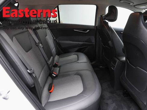 Used 2023 Kia Niro Wind w/ Wind Preserve Package FWD image 23