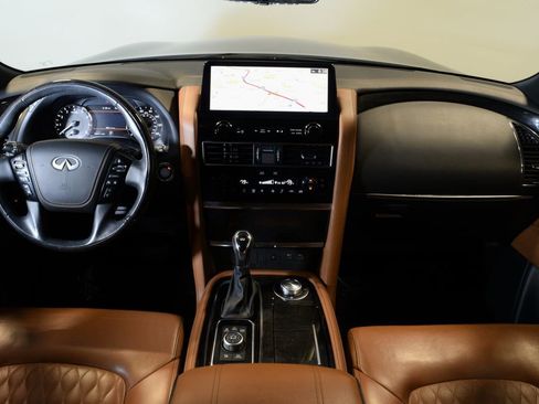Used 2023 INFINITI QX80 Sensory w/ All-Season Package AWD/4WD image 17