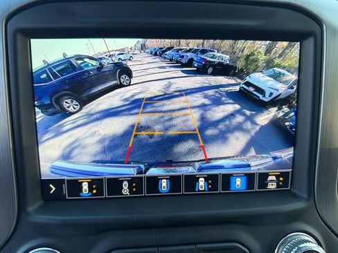 Used 2020 GMC Sierra 2500 Denali w/ Technology Package image 19