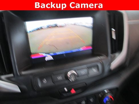 Used 2020 GMC Terrain SLE w/ Driver Convenience Package image 13