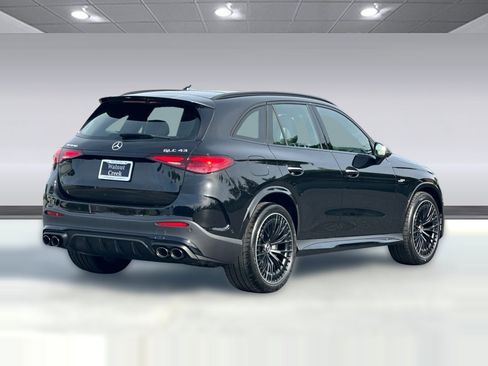 Used 2025 Mercedes-Benz GLC 43 AMG 4MATIC image 9
