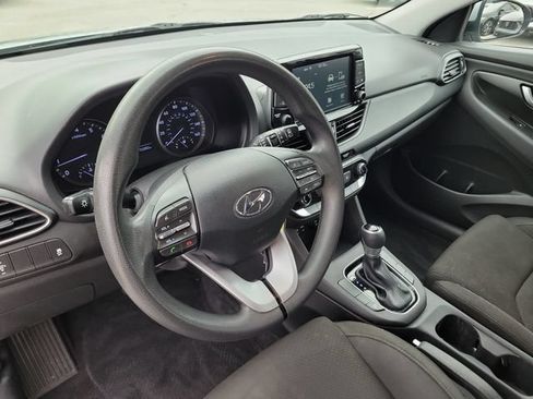 Used 2020 Hyundai Elantra GT FWD image 20
