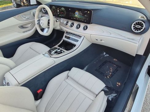 Used 2023 Mercedes-Benz E 450 Cabriolet image 22