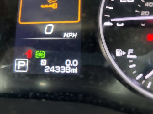 Certified 2023 Subaru Ascent Limited w/ Technology Package AWD/4WD image 17