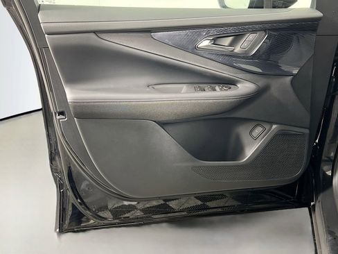 New 2026 Chevrolet Blazer EV LT image 18