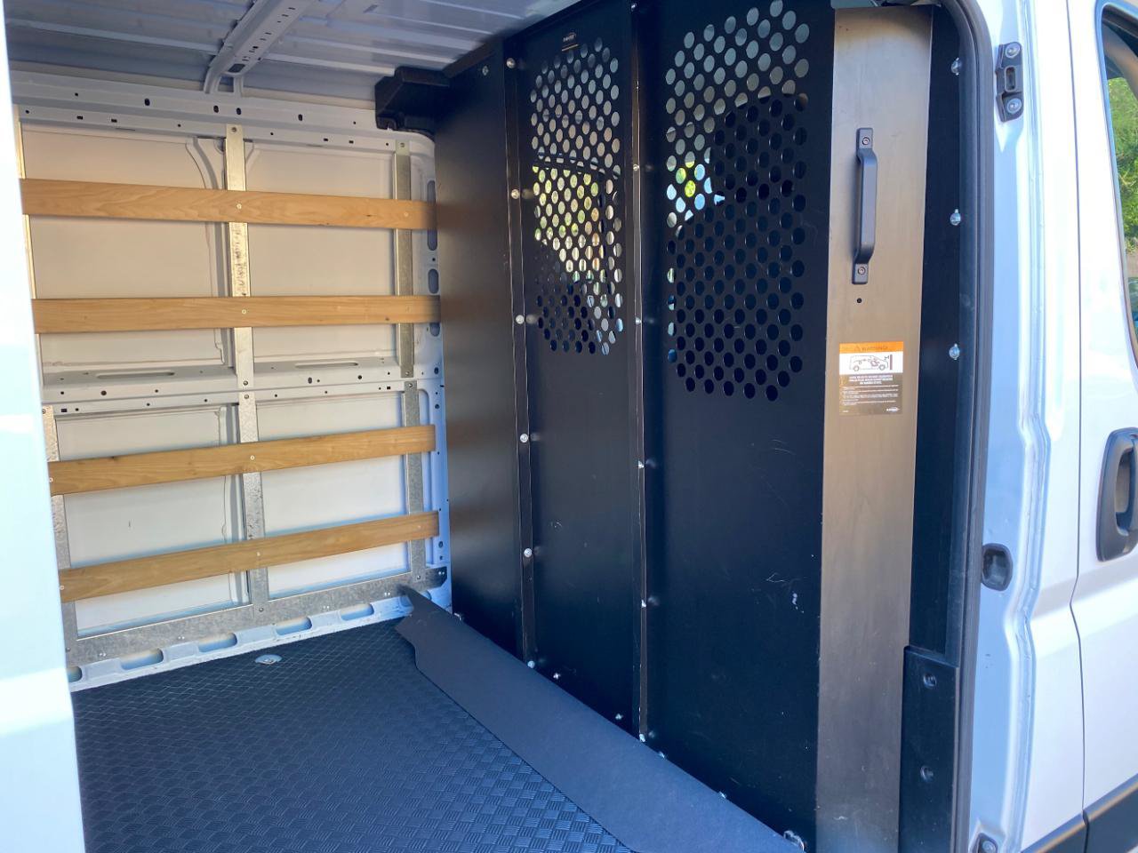 Used 2025 RAM ProMaster 2500 w/ U-Haul Equipment Group FWD image 13