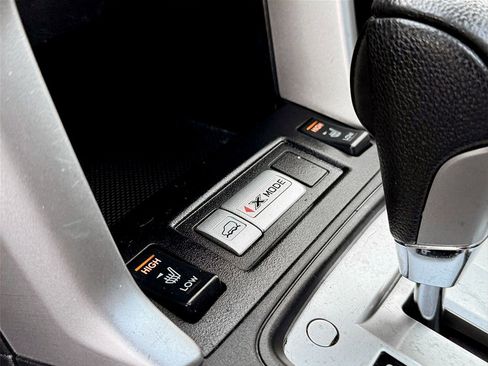 Used 2014 Subaru Forester 2.5i Limited w/ Popular Package #2 image 15