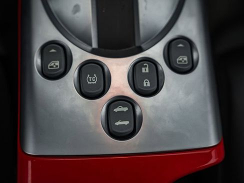 Used 2003 Chevrolet SSR w/ Preferred Equipment Group image 25