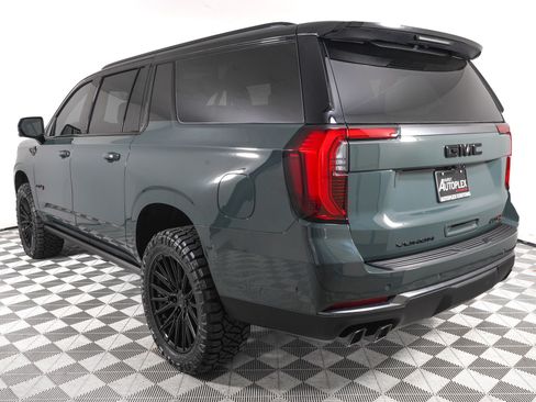 Used 2026 GMC Yukon XL AT4 w/ AT4 Premium Plus Package AWD/4WD image 6