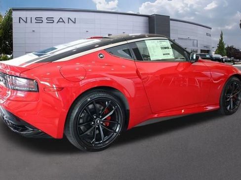 New 2026 Nissan Z Performance w/ Floor Mat Package RWD image 2