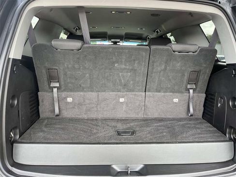 Used 2016 GMC Yukon SLE w/ Convenience Package image 10