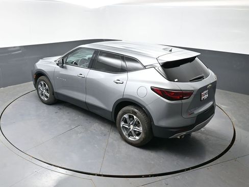 Used 2023 Chevrolet Blazer LT AWD/4WD image 46