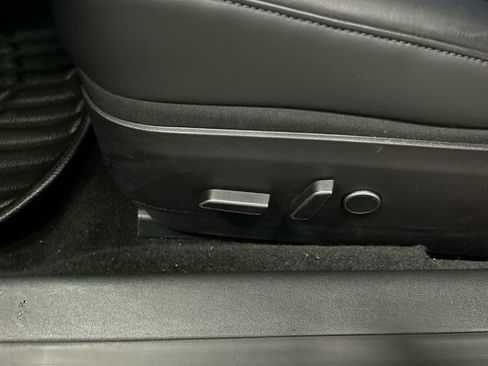 Used 2022 Tesla Model 3 Base image 8